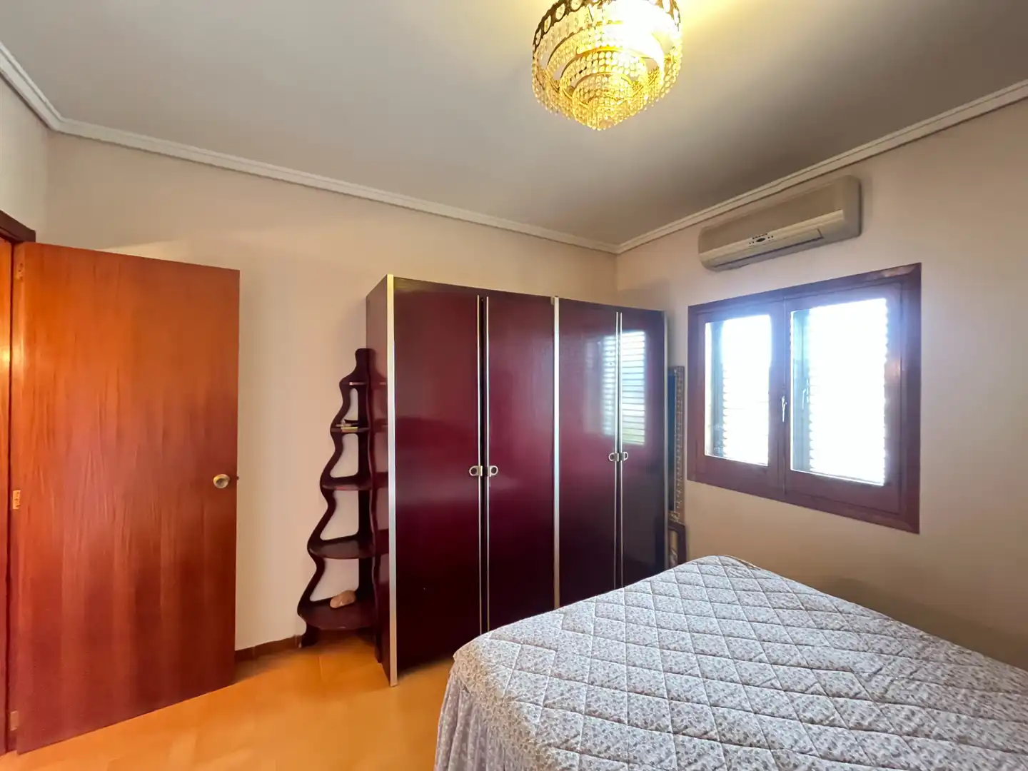 Habitación de Casa o chalet en venta en Sagunto / Sagunt con Jardín privado, Terraza y Trastero