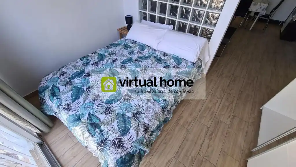 Schlafzimmer von Wohnung zum Verkauf in Benidorm mit Klimaanlage und Gemeinschaftspool