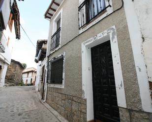 Vista exterior de Casa o xalet en venda en Guisando amb Calefacció