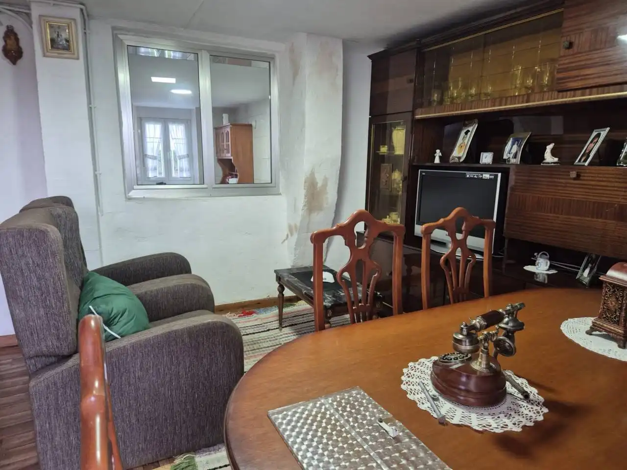Sala de estar de Casa o chalet en venta en Vilasantar con Jardín privado