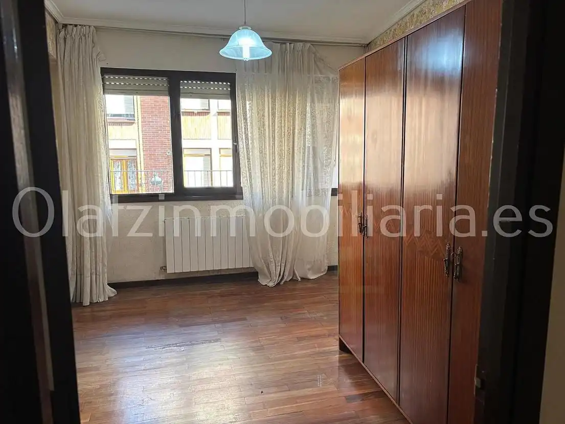Schlafzimmer von Wohnung zum Verkauf in Balmaseda mit Heizung, Terrasse und Abstellraum