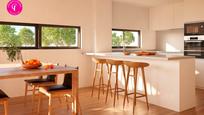 Küche von Einfamilien-Reihenhaus zum verkauf in Vilablareix mit Klimaanlage und Terrasse