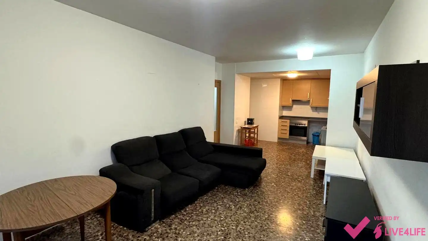 Piso con ascensor en alquiler en calle Paz Azzati Cutanda, imagen 6