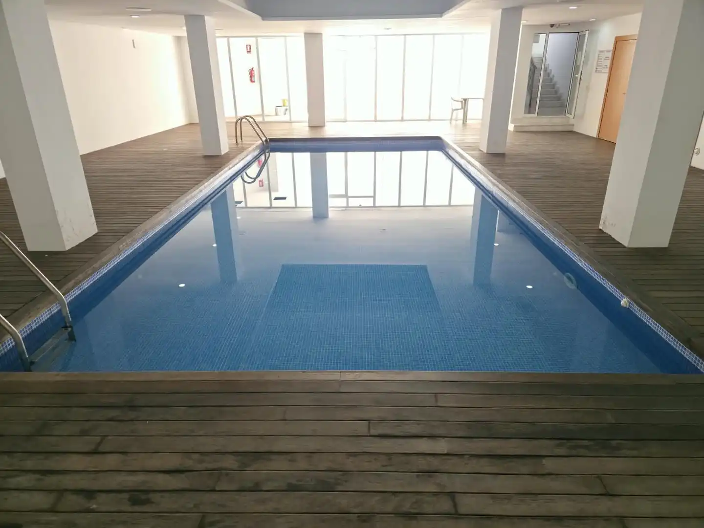 Piscina de Apartament en venda en Dénia amb Aire condicionat, Calefacció i Terrassa