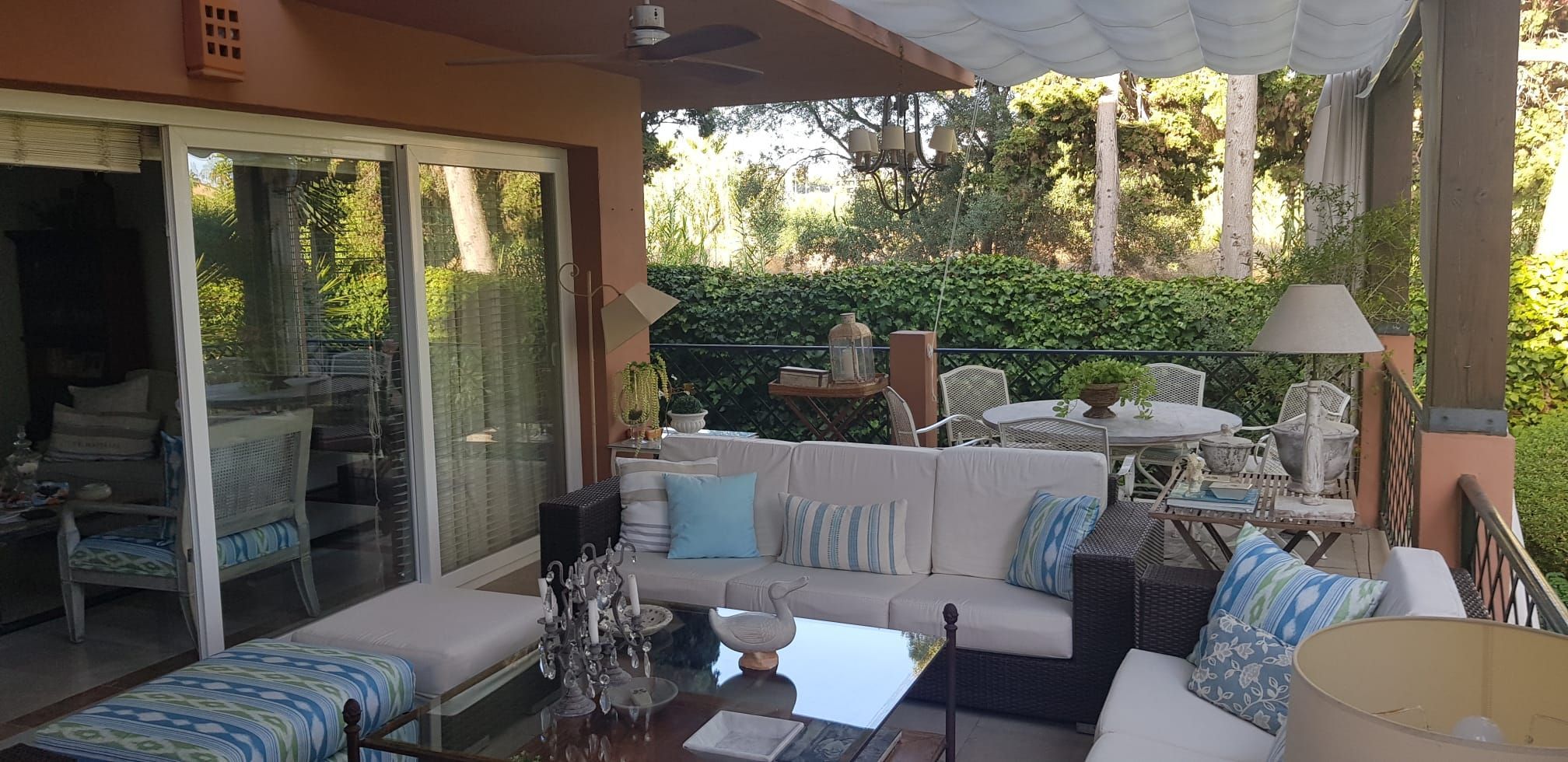 Terrassa de Casa adosada de lloguer en Marbella amb Aire condicionat, Jardí privat i Terrassa