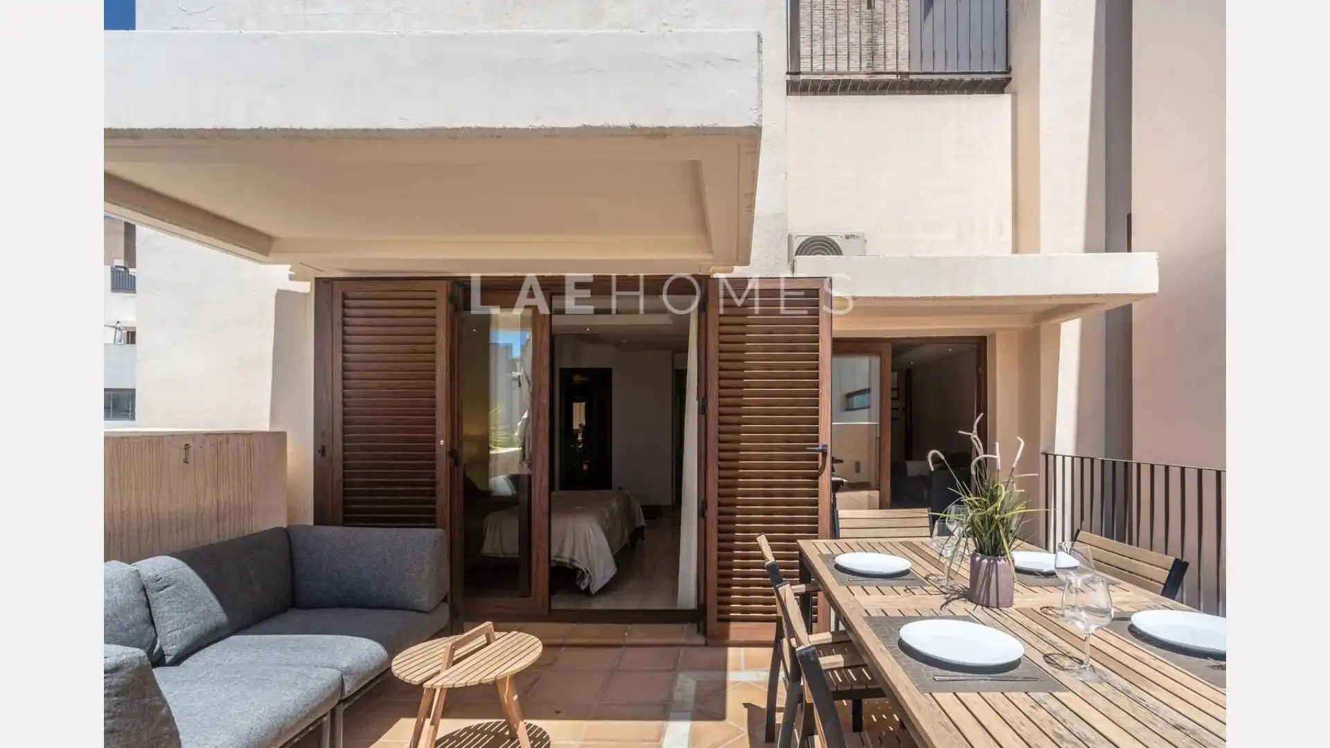 Terrasse von Dachboden zum Verkauf in Estepona mit Privatgarten, Terrasse und Abstellraum