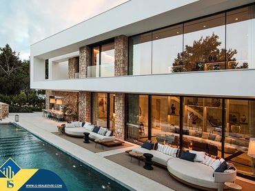 Villa con piscina in vendita a Roca Llisa