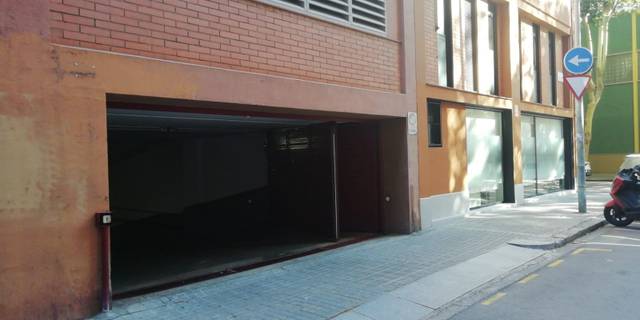 Garaje en Alquiler en Carrer Jordi Rubio i Balaguer, 1081 en Sant Martí de Provençals