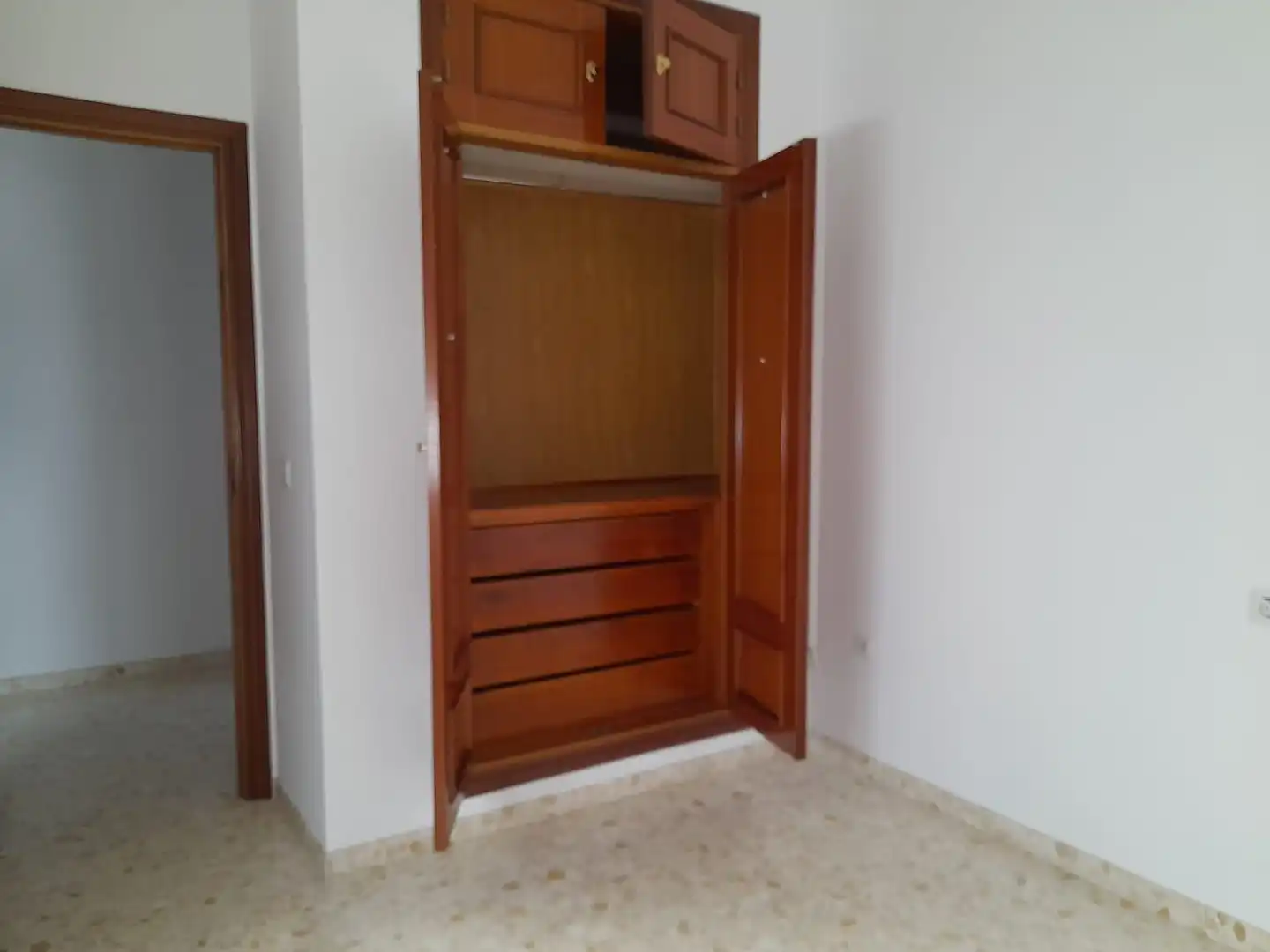 Dormitori de Pis en venda en Estepa amb Terrassa i Balcó