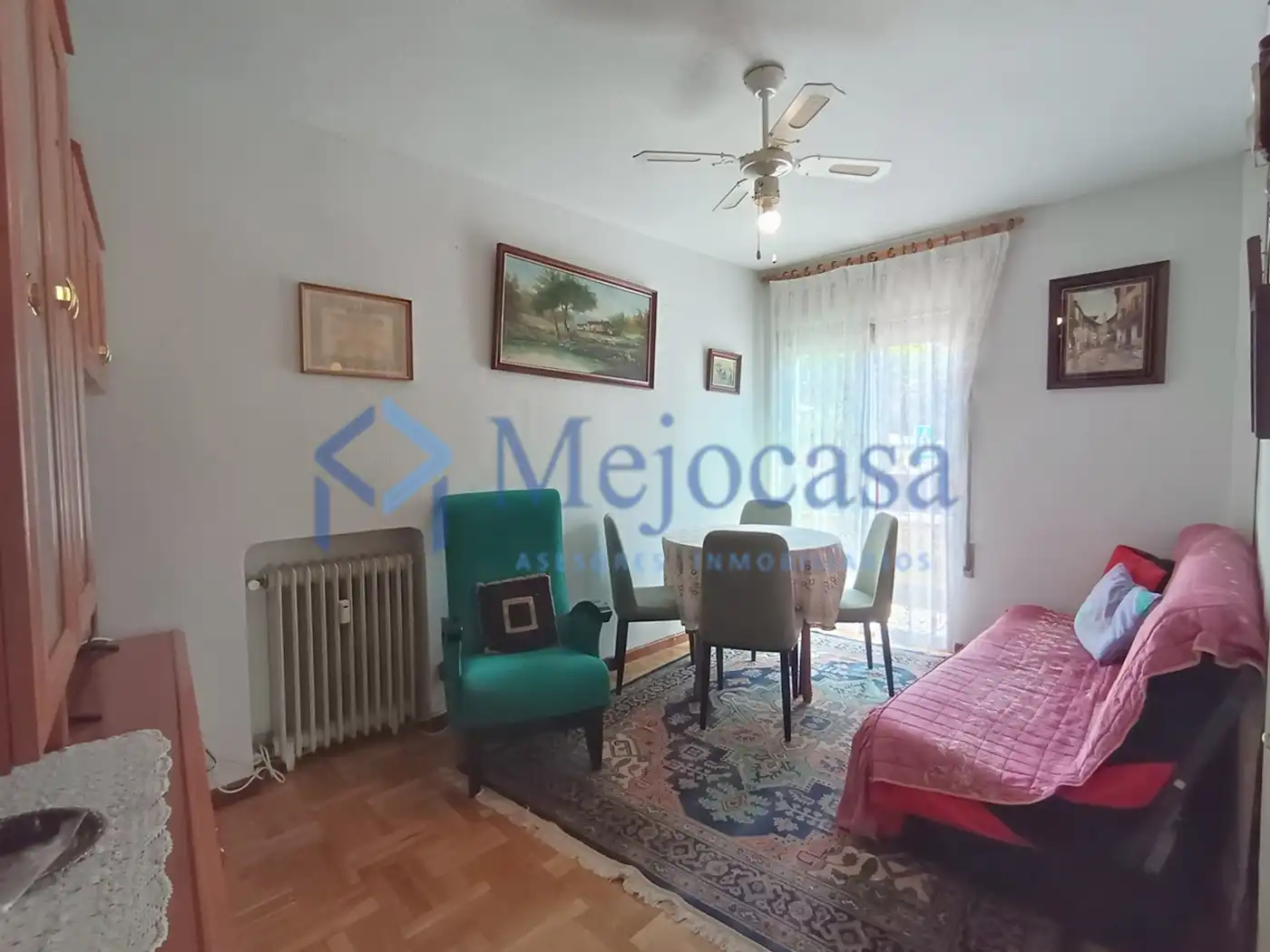 Sala d'estar de Pis en venda en Madrid amb Aire condicionat, Calefacció i Jardí privat