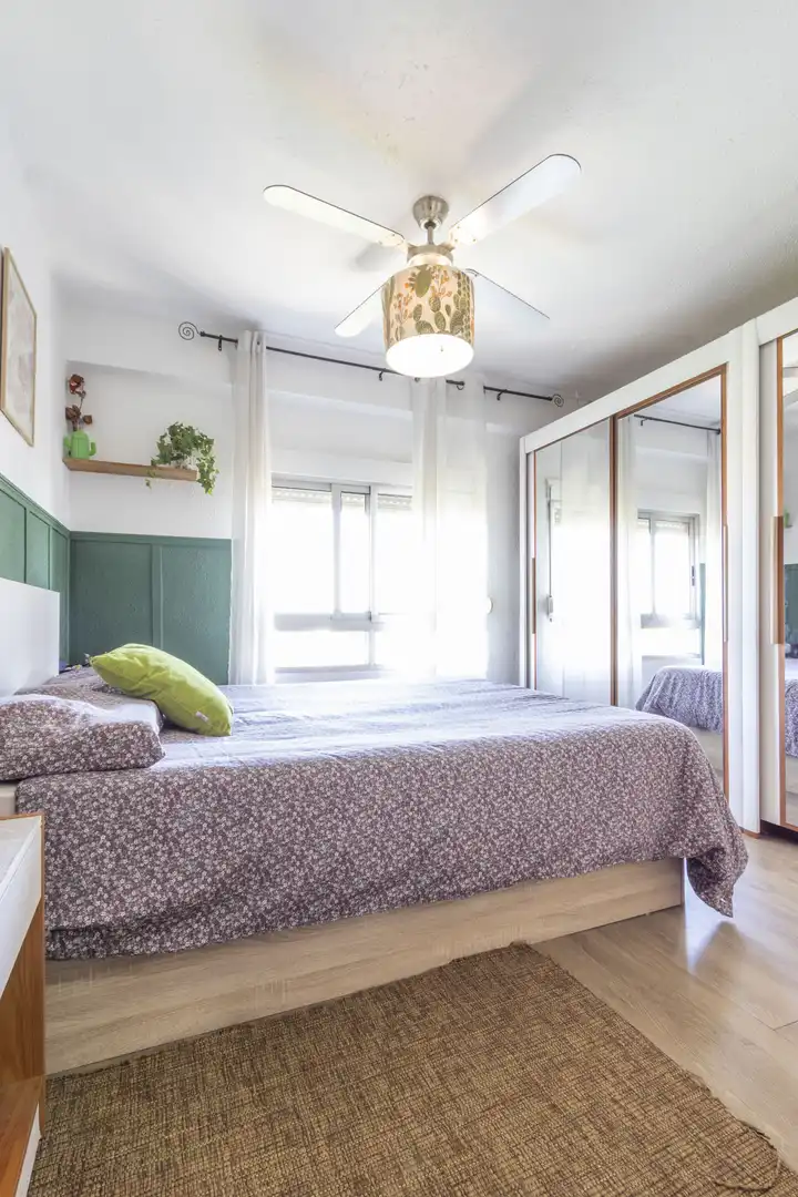 Habitación de Piso en venta en Valencia con Aire acondicionado