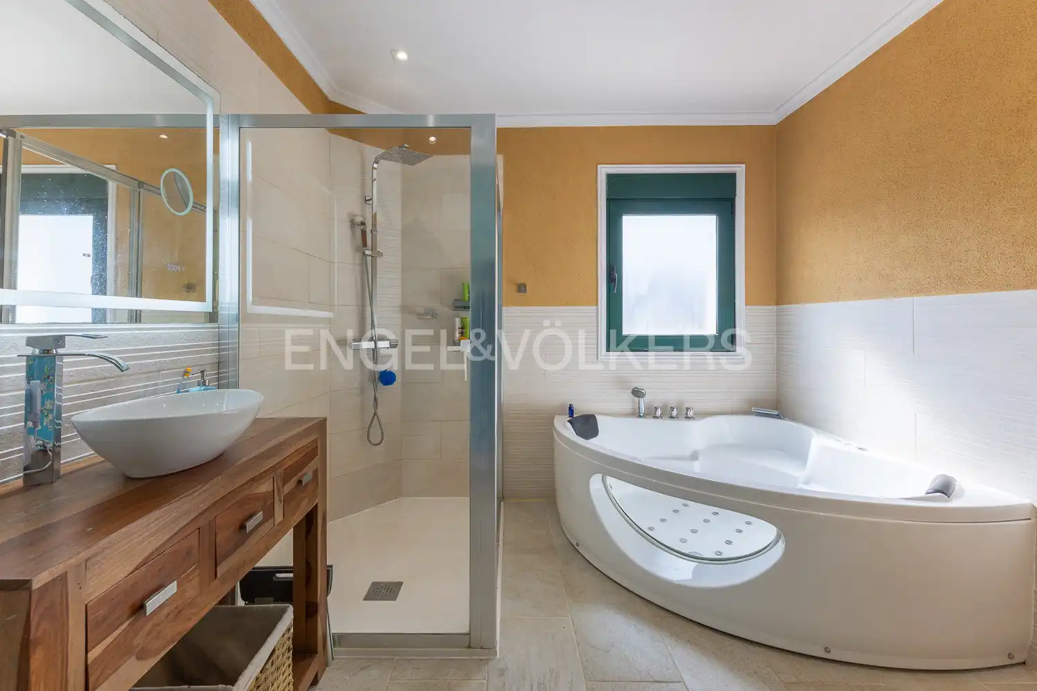 Casa con terraza en venta en Cami de Aldvocat, imagen 39