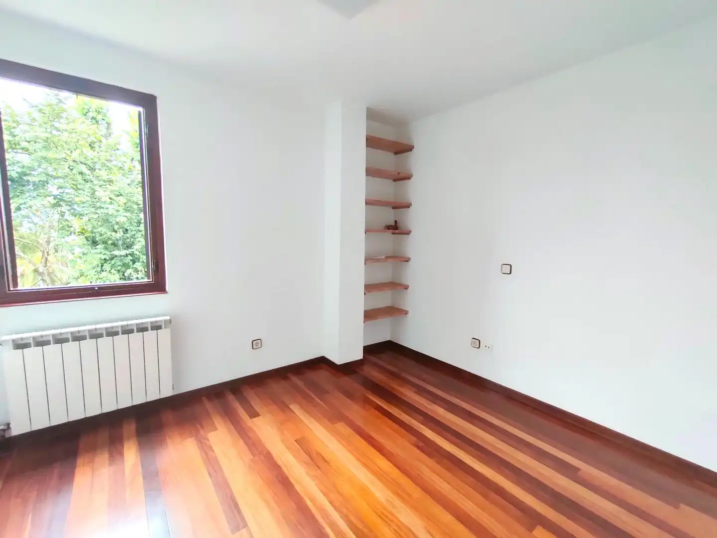 Sala d'estar de Pis de lloguer en Santander amb Calefacció, Jardí privat i Terrassa