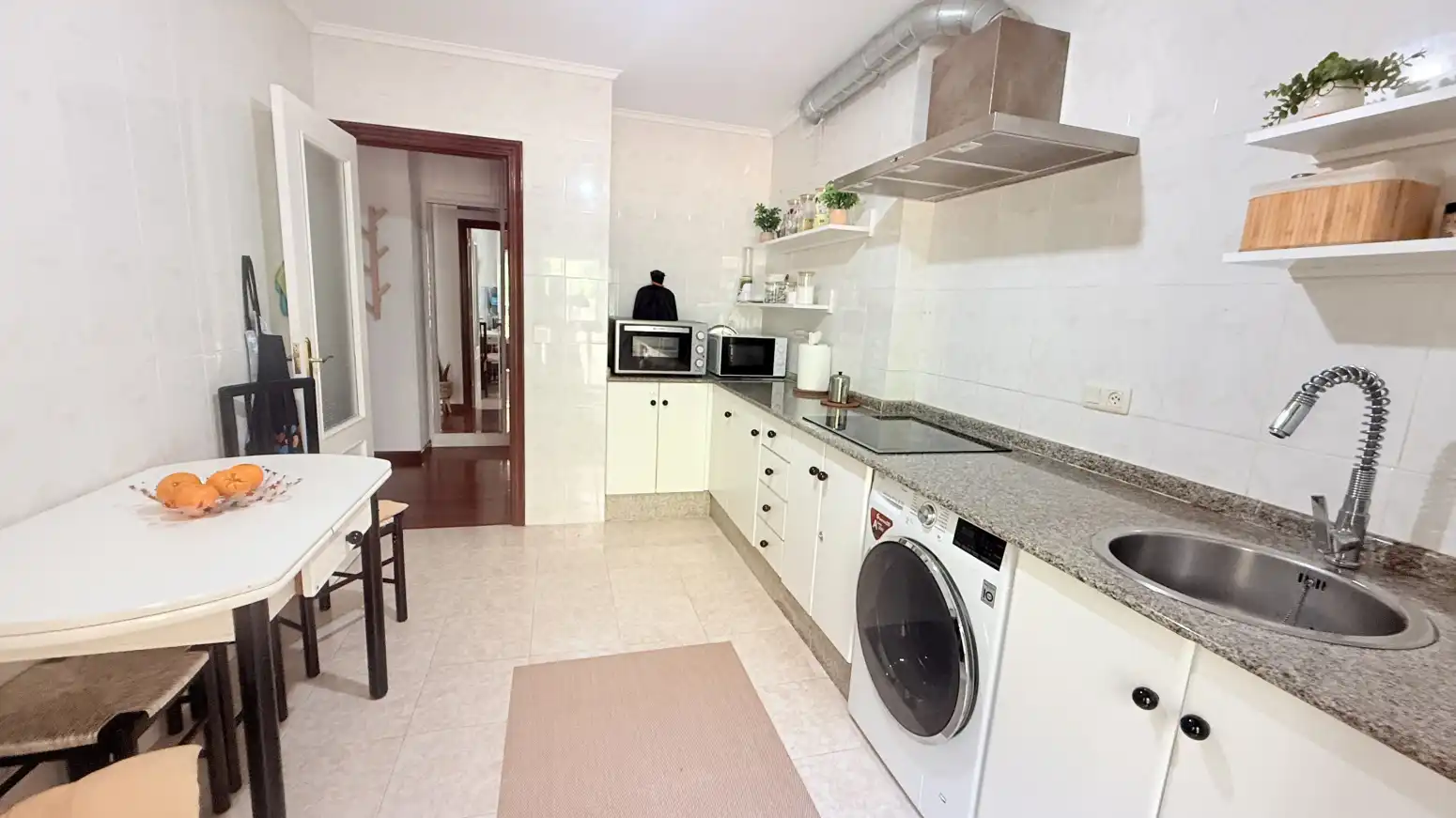 Cocina de Piso en venta en Cabezón de la Sal con Calefacción y Parquet