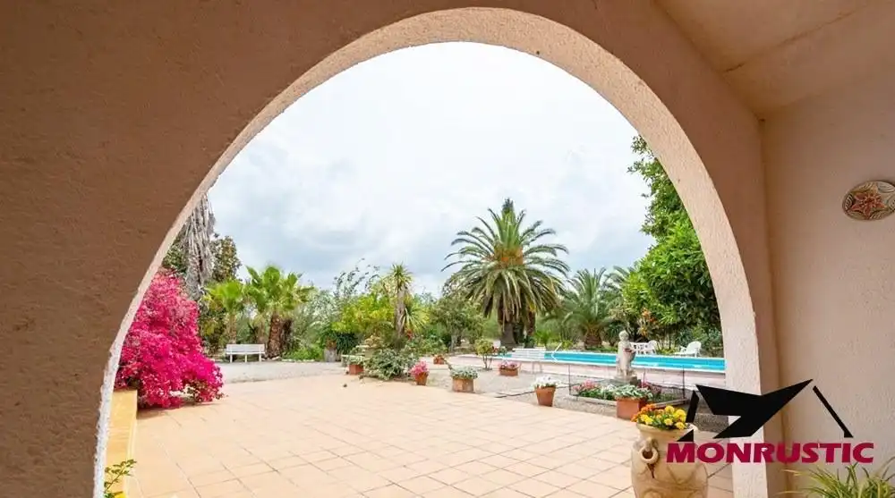 Maison rustique avec piscine à vendre à Valls, imagen 3