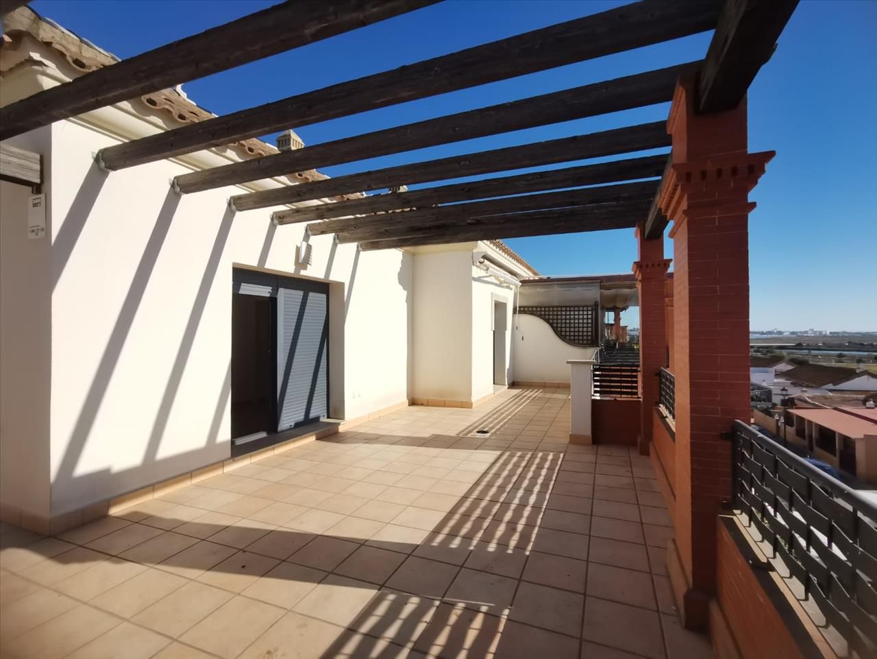 Terrassa de Apartament en venda en Aljaraque amb Jardí privat, Terrassa i Traster