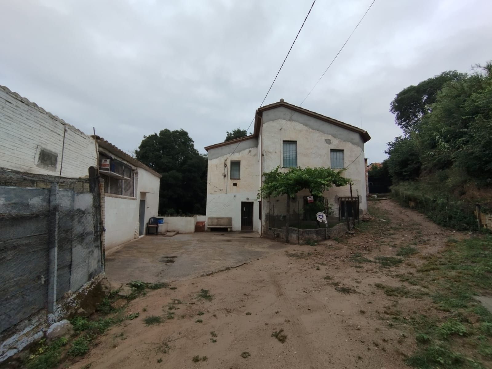 Exterior view of Country house for sale in Canovelles