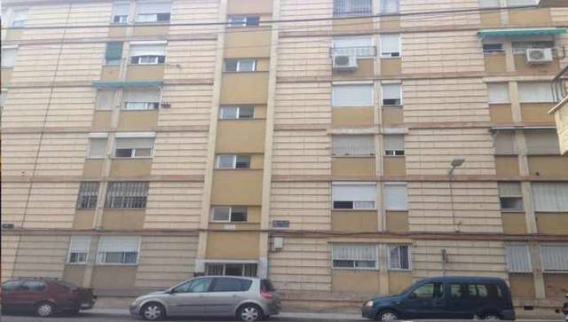Piso en Venta en C/ Puente Tocinos, Murcia en La Paz
