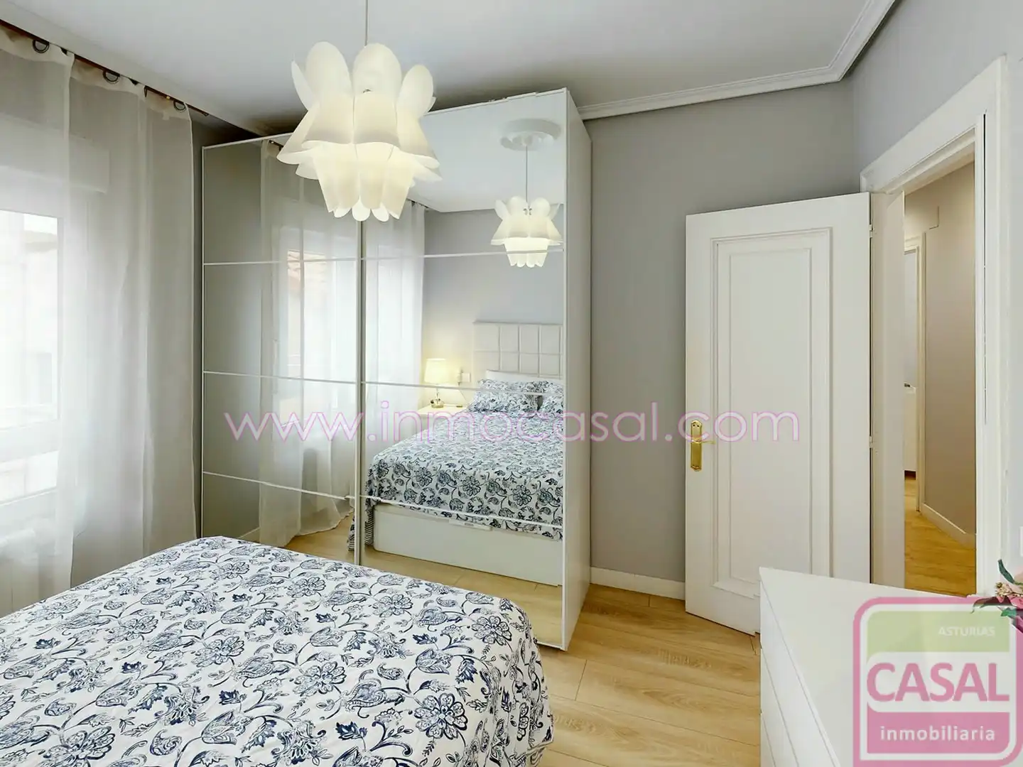 Schlafzimmer von Wohnung zum Verkauf in Oviedo  mit Heizung und Möbliert