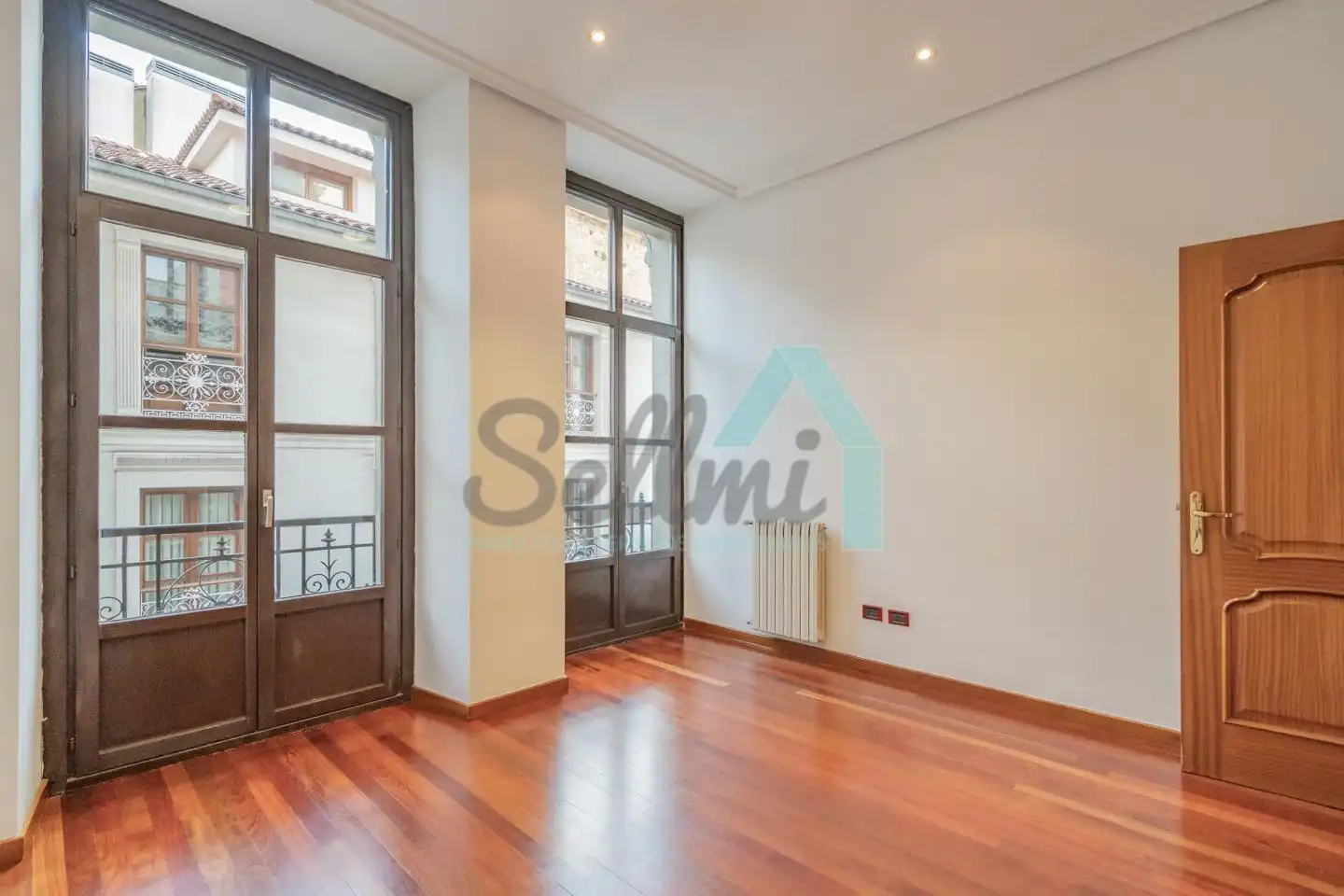 Wohnzimmer von Büro zur Miete in Oviedo  mit Heizung