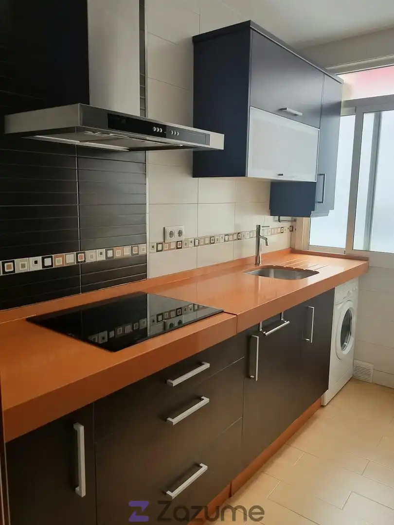 Küche von Wohnung zur Miete in Sevilla mit Klimaanlage, Heizung und Möbliert