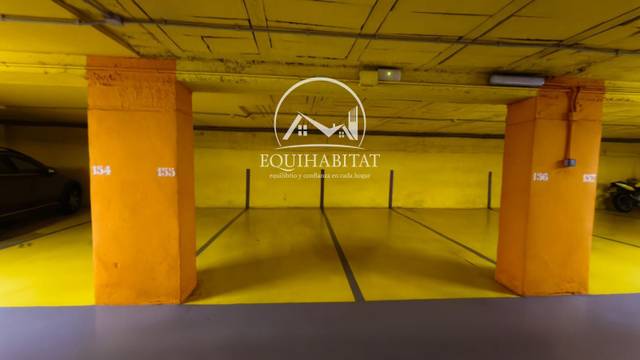 Garaje en Venta en SEGRE en Centre Històric