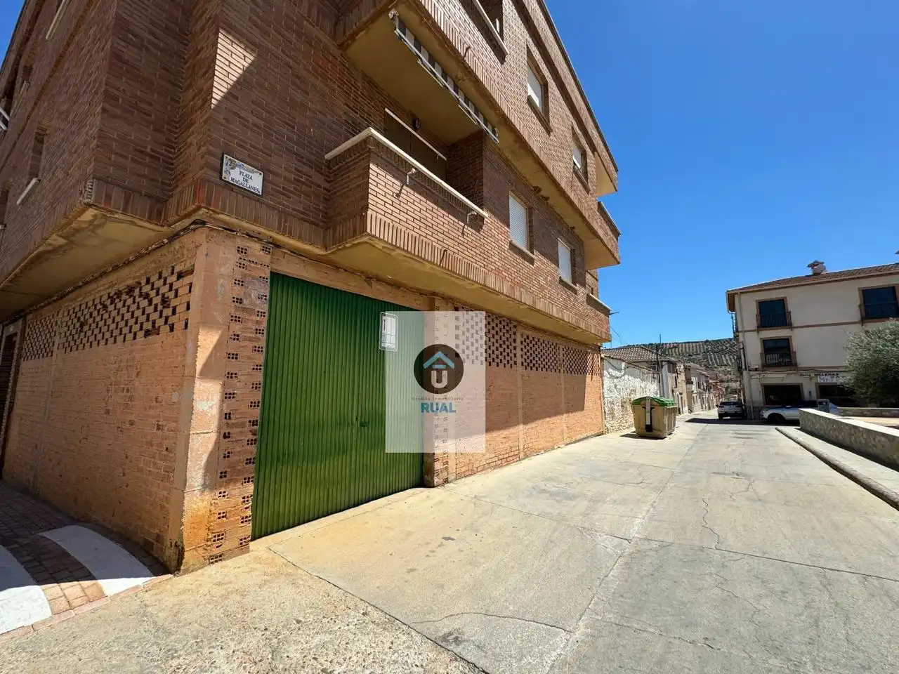 Exterior view of Commercial properties for sale in Belvís de la Jara