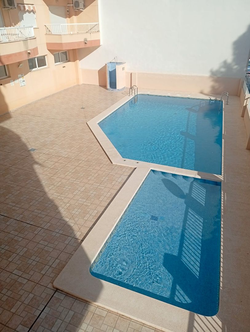 Piscina de Apartamento en venta en Oropesa del Mar / Orpesa con Terraza, Trastero y Piscina