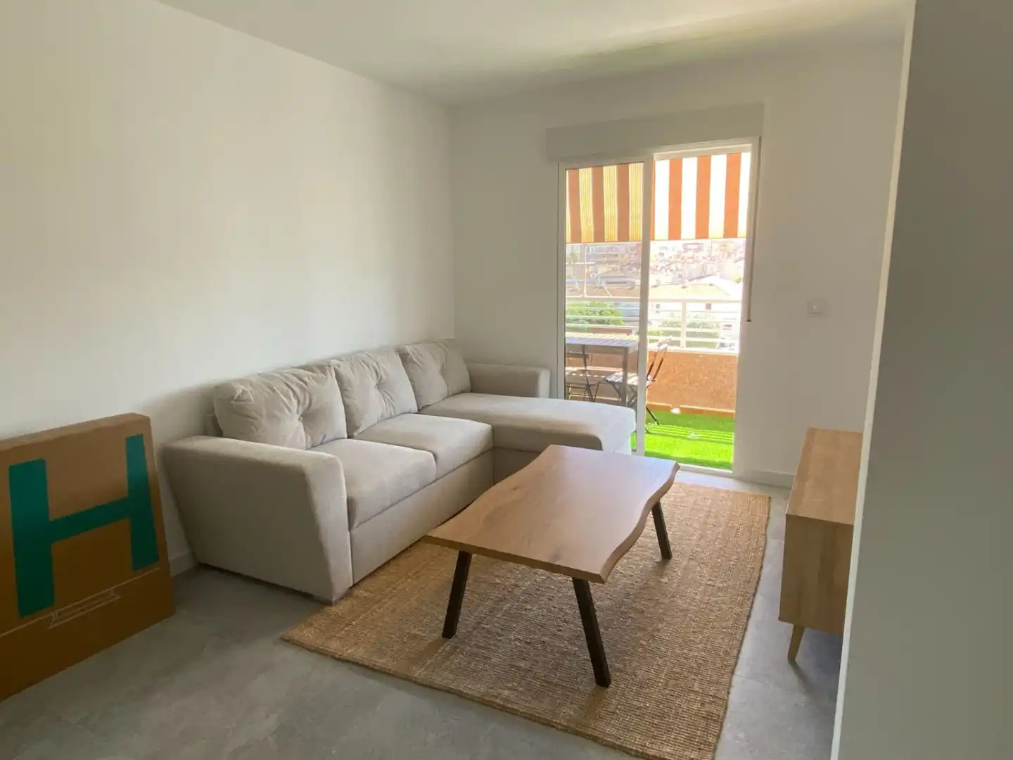 Apartamento de alquiler en Torrevieja, Alicante