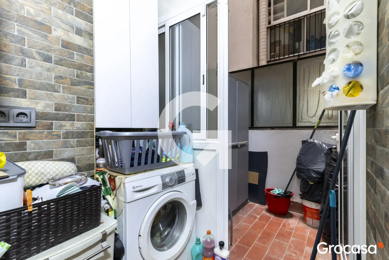 Terrasse von Wohnung zum Verkauf in Cornellà de Llobregat mit Klimaanlage, Heizung und Terrasse