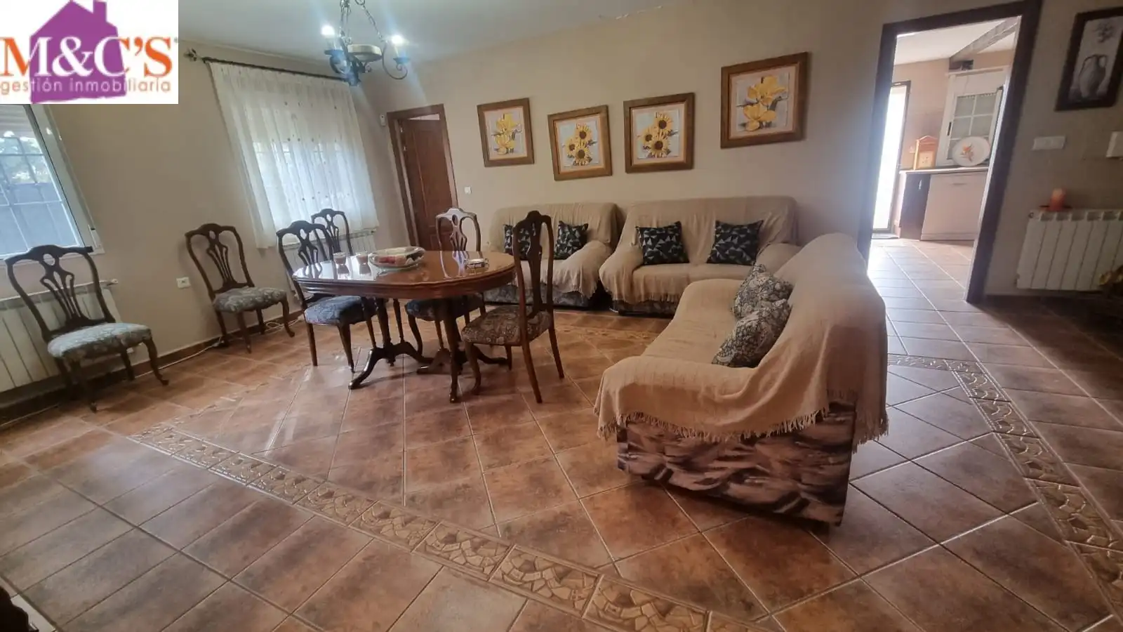 Sala d'estar de Casa o xalet en venda en Cabezarrubias del Puerto amb Aire condicionat, Calefacció i Jardí privat