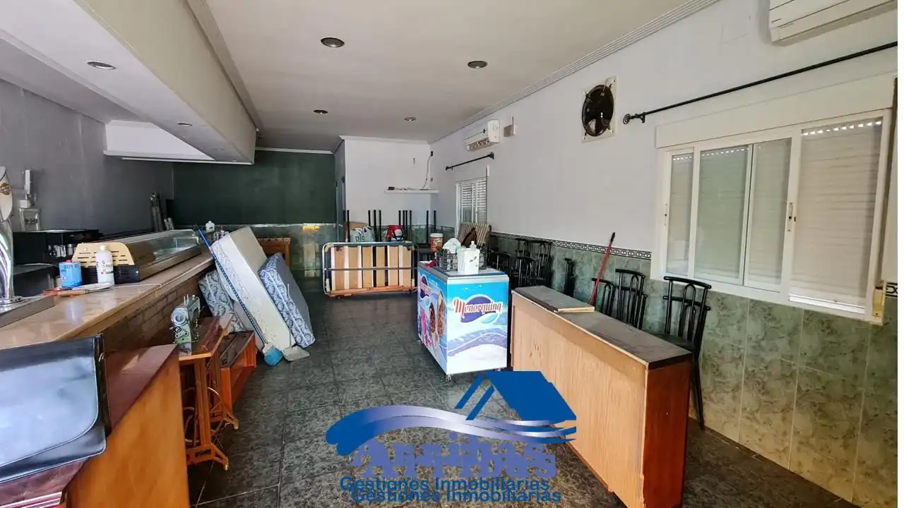 Local en venta en Hormigos con Aire acondicionado y Calefacción