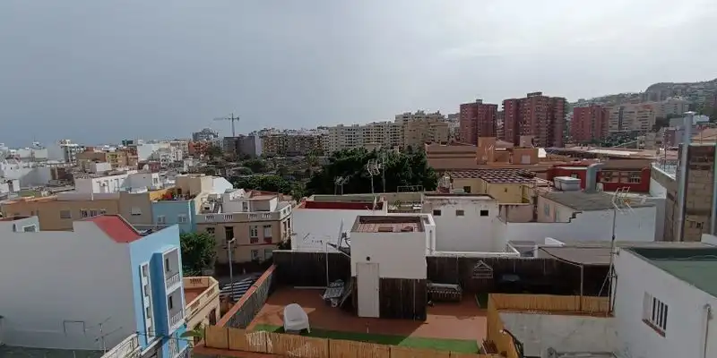 Vista exterior de Pis en venda en Santa Cruz de Tenerife amb Terrassa i Moblat