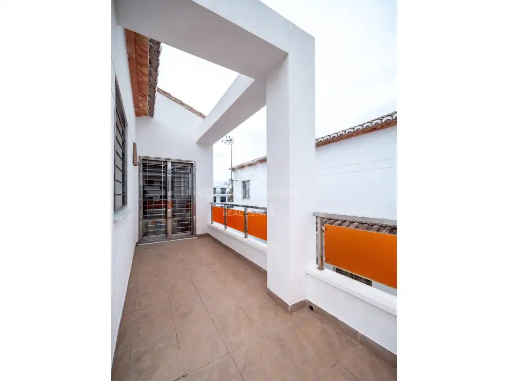 Terrace of Houses for sale in Oliva  with Air Conditioner, Terrace and Swimming Pool