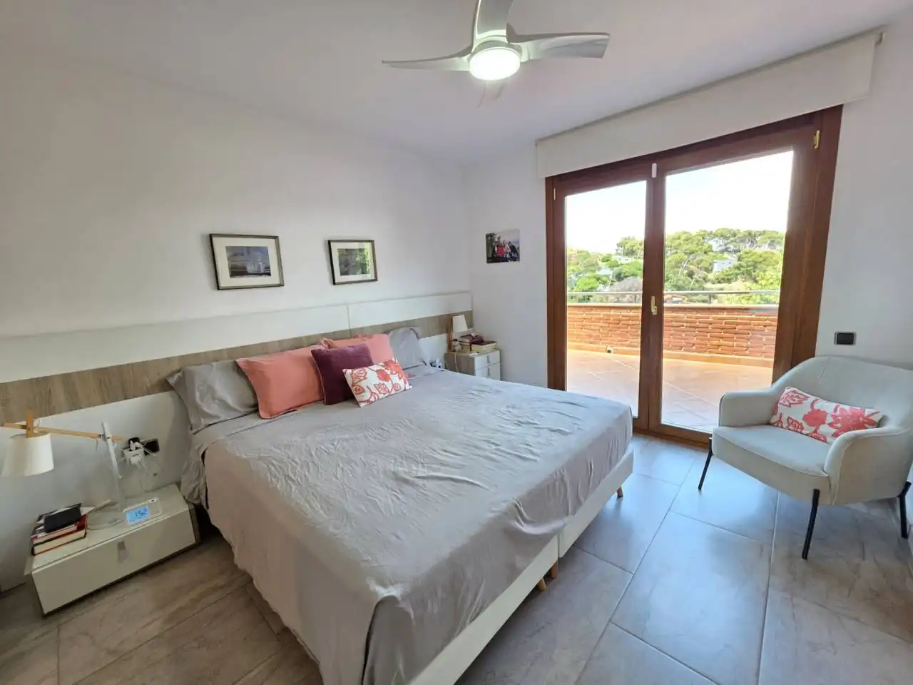 Habitación de Casa o chalet en venta en Montcada i Reixac con Aire acondicionado, Calefacción y Jardín privado