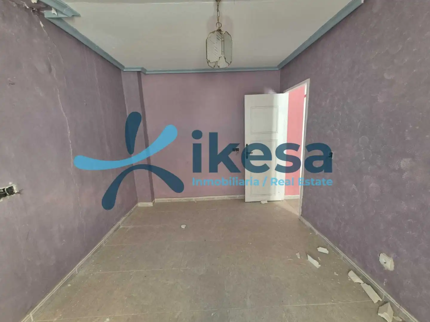 Dormitori de Casa o xalet en venda en Baza