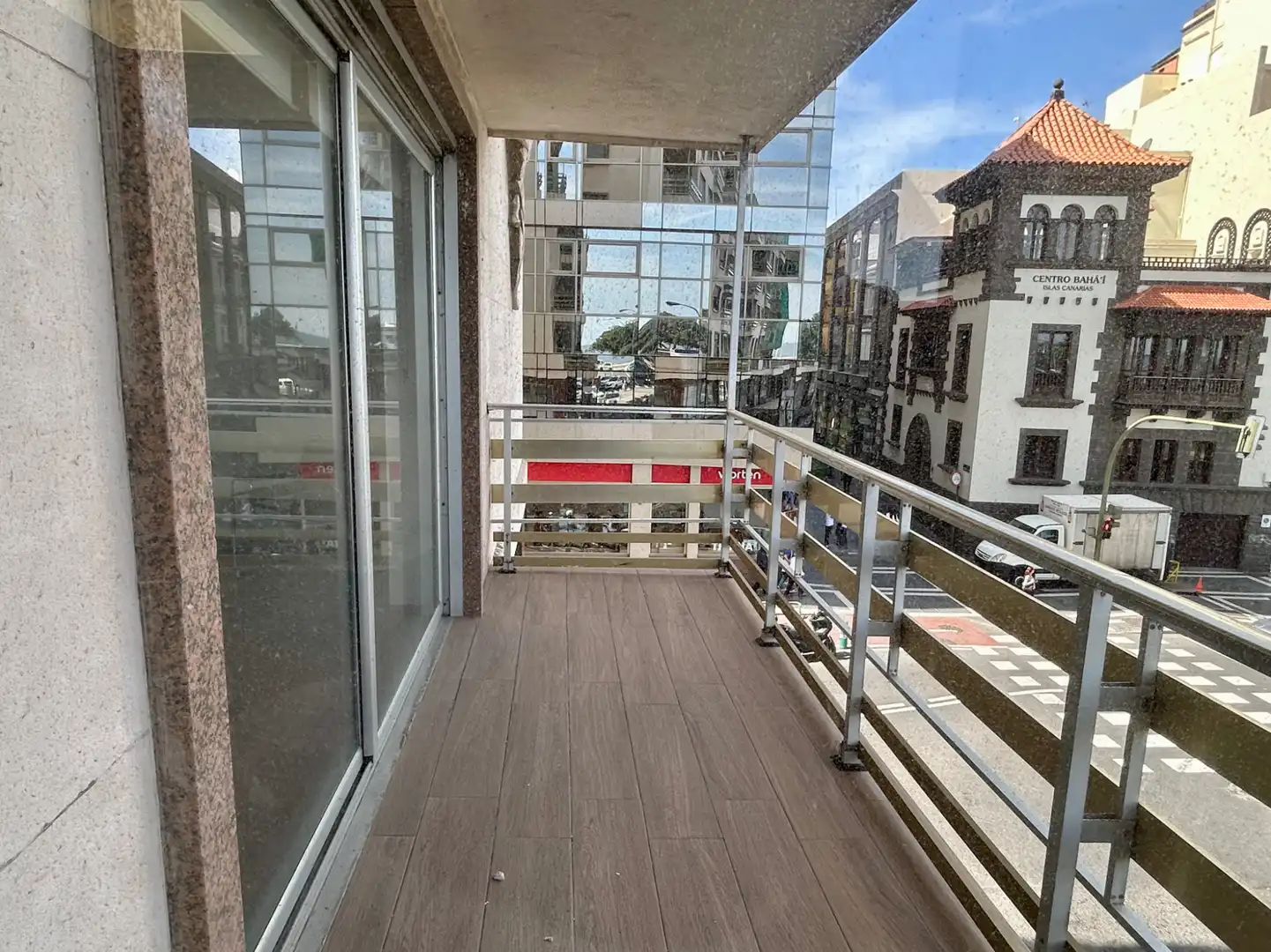Terrassa de Oficina de lloguer en Las Palmas de Gran Canaria amb Balcó