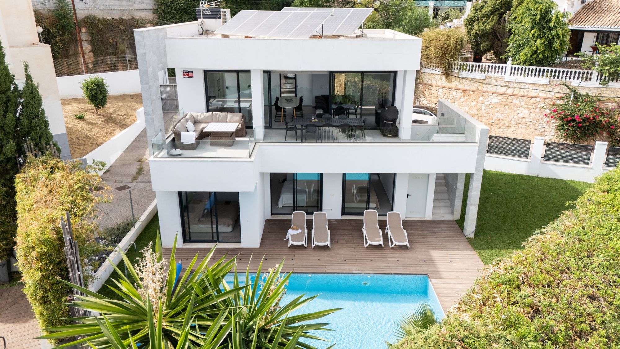 Exterior view of House or chalet for sale in Fuengirola  with Terrace and Balcony