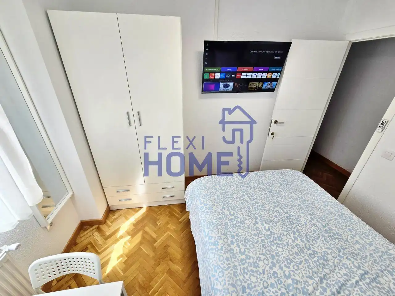 Habitación de Piso para compartir en Guadalajara con Calefacción, Parquet y Amueblado