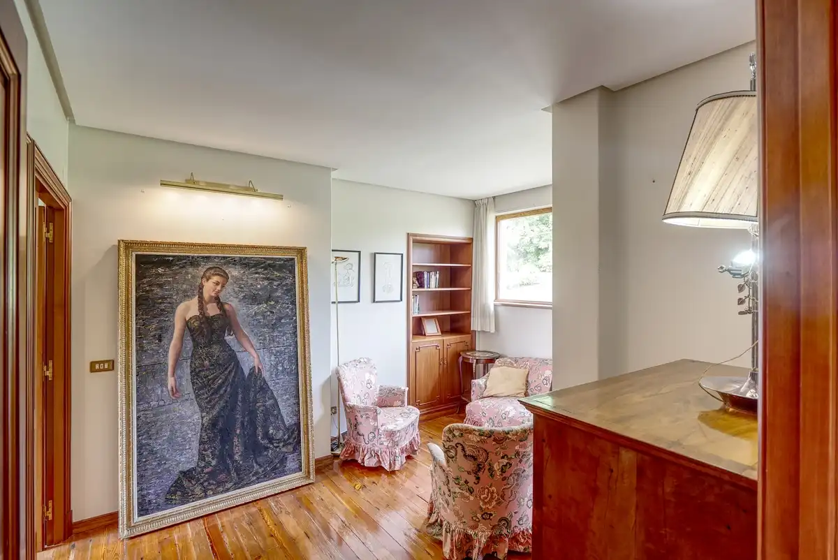 Sala d'estar de Casa o xalet en venda en Sada (A Coruña) amb Calefacció, Jardí privat i Parquet