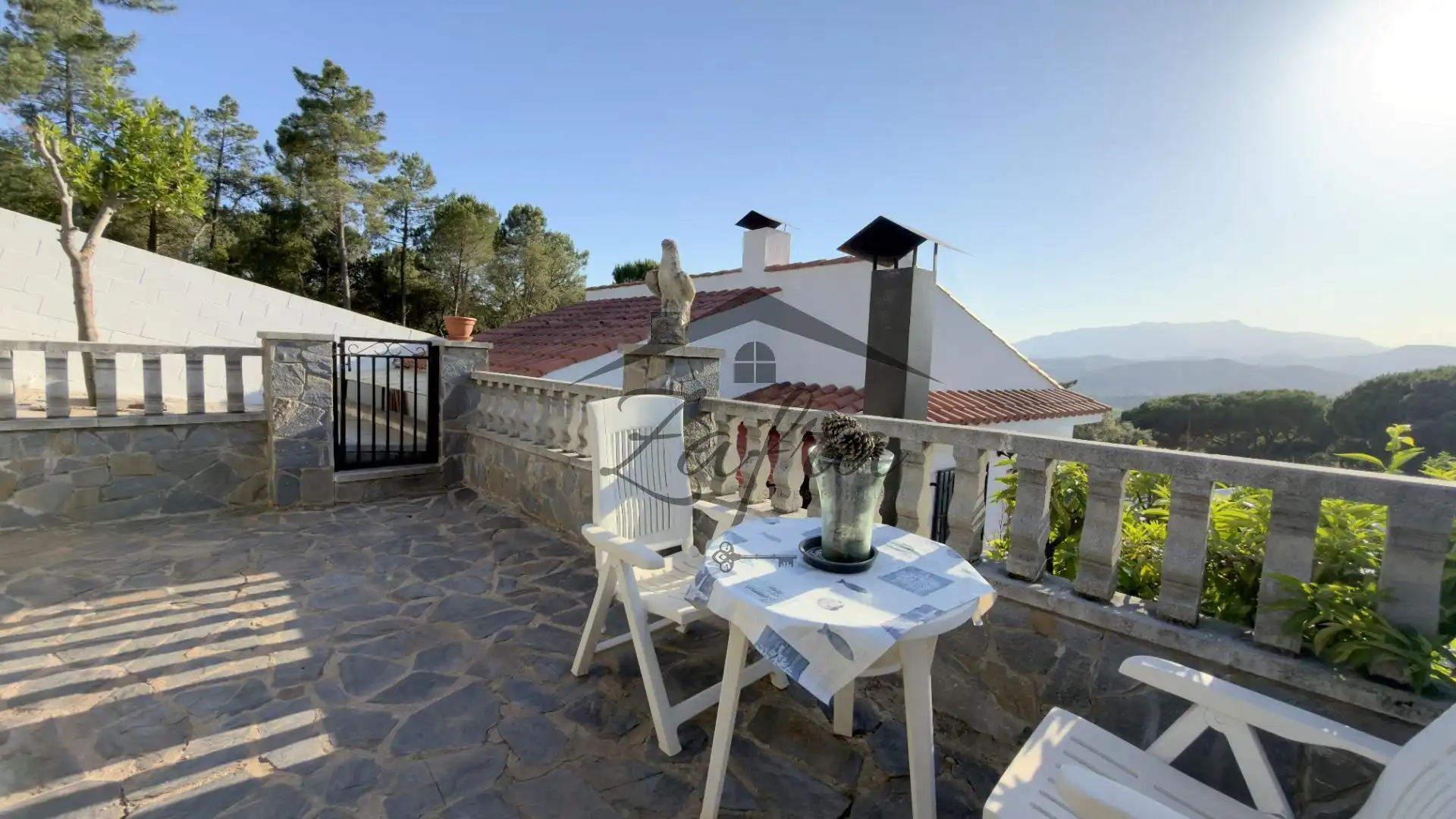 Terrassa de Casa o xalet en venda en Maçanet de la Selva