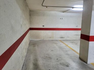 Parking to rent in Centro