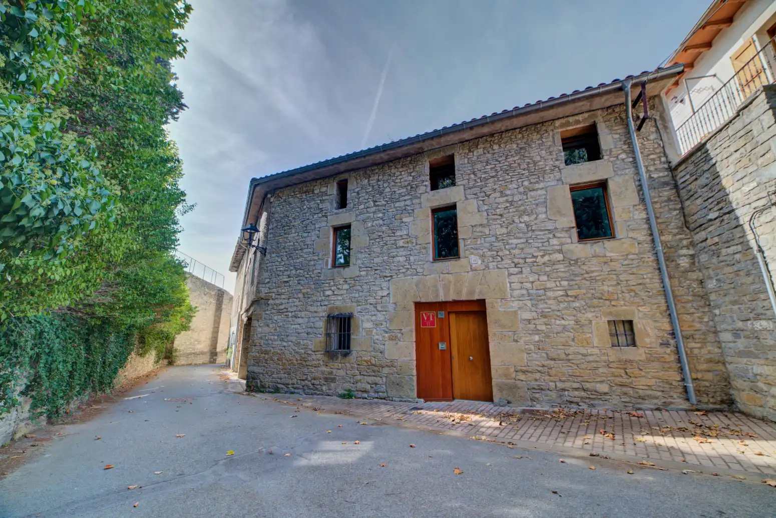 Vista exterior de Edificio en venta en Cendea de Olza / Oltza Zendea