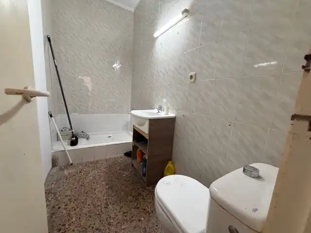 Baño de Local en venta en Terrassa