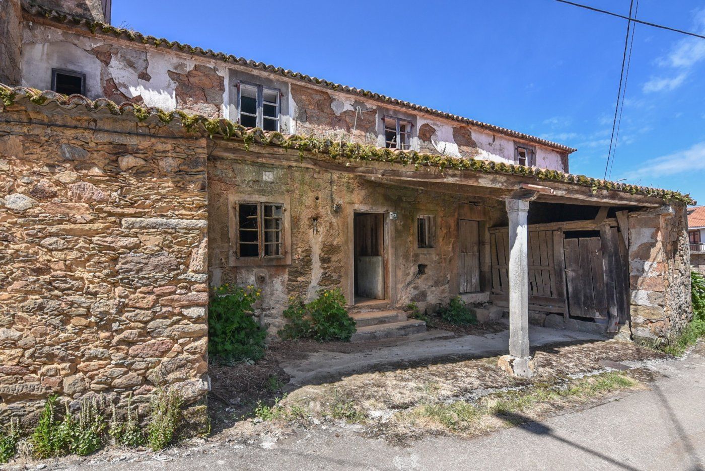 Casa o xalet en venda a Lugar QUEO ABAIXO, Carballo