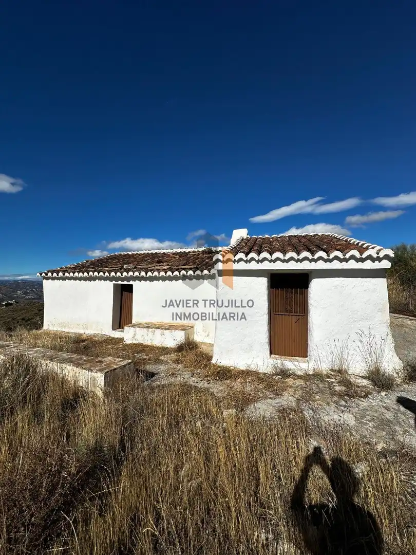 Casa rústica en venda a Canillas de Aceituno