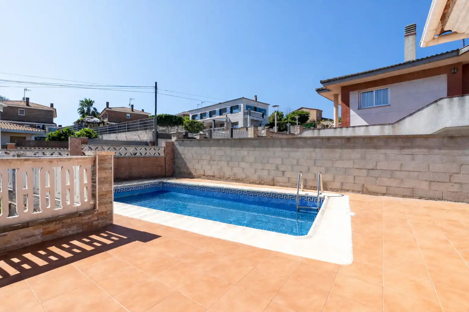 Swimming pool of Houses for sale in El Catllar   with Air Conditioner, Heating and Private garden