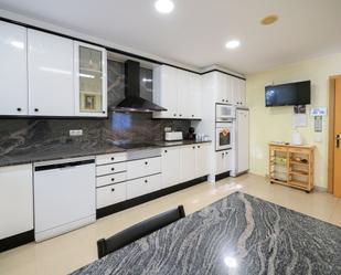 Kitchen of Single-family semi-detached for sale in Vilanova del Camí  with Air Conditioner, Heating and Terrace