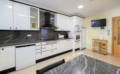 Kitchen of Single-family semi-detached for sale in Vilanova del Camí  with Air Conditioner, Heating and Terrace