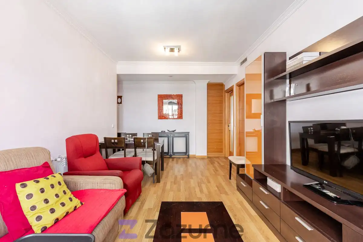 Sala d'estar de Pis de lloguer en Madrid amb Aire condicionat, Calefacció i Parquet